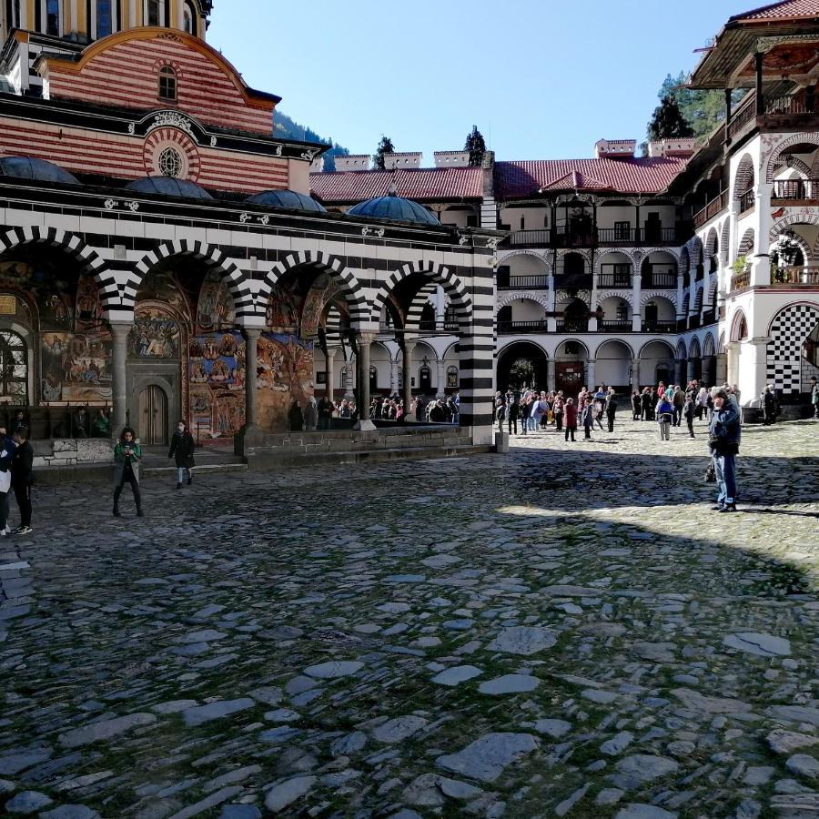 Семеен Хотел "При Мечо" Rila Monastery Exterior foto
